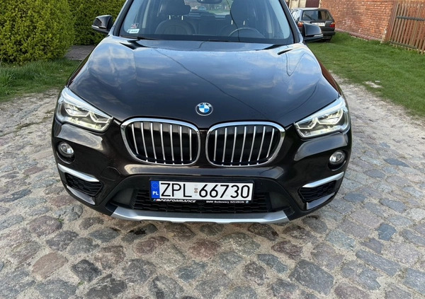 BMW X1 cena 69900 przebieg: 93000, rok produkcji 2015 z Wyszogród małe 191